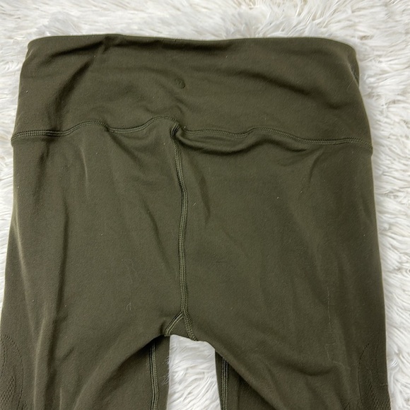 Lululemon Reveal Tight *En Avante 26" Dark Olive - Picture 6 of 7